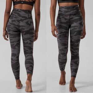 Athleta Elation 7/8 Tights Camo Leggings Size Small